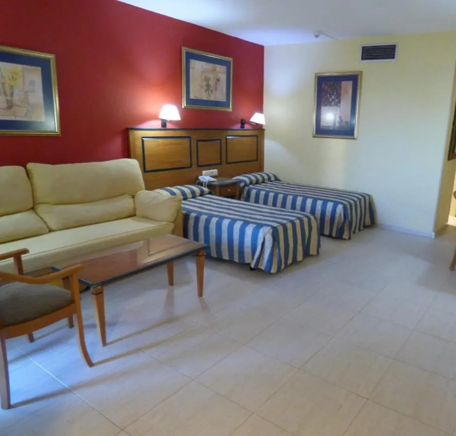 Apartamento En Pyr Puerto Fuengirola Apartman