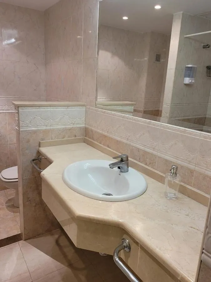 Apartamento En Pyr Puerto Fuengirola Apartman Spanyolország