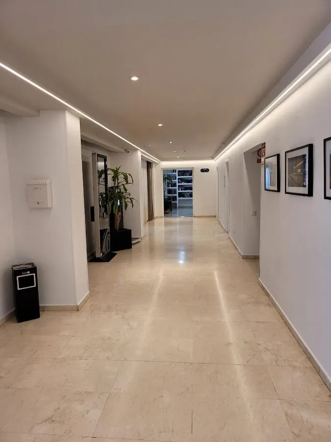 Apartamento En Pyr Puerto Fuengirola